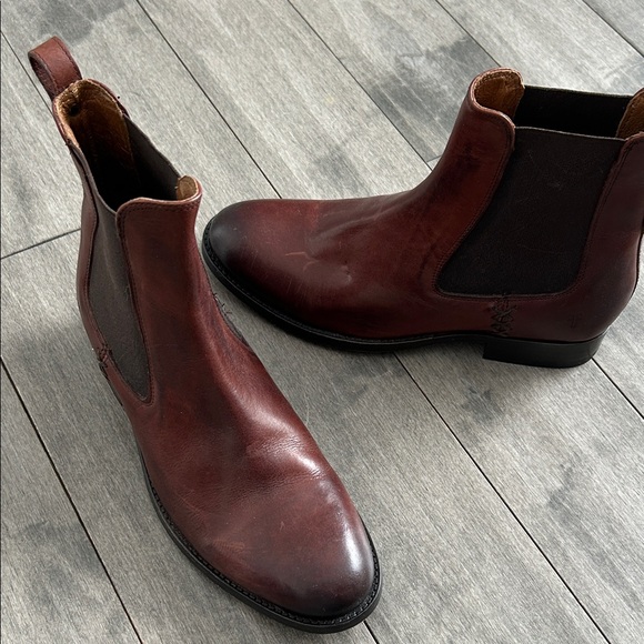 Frye Shoes - Melissa Chelsea Boots - Frye